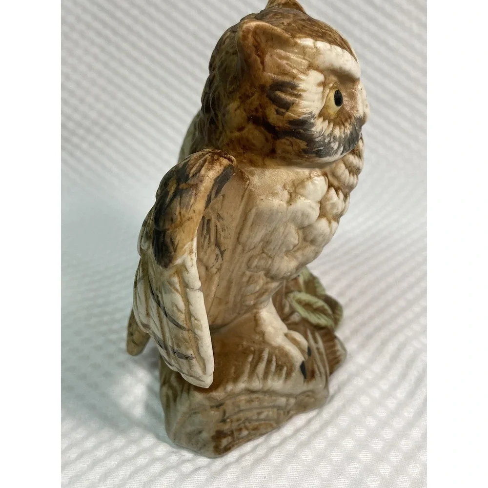 1970's Home Interiors Porcelain Bisque Owl Figurine Shelf Sitter Decor